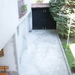 Guest house Sokratovi