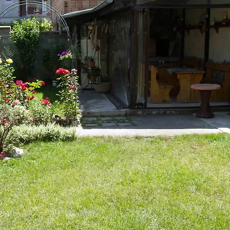 Guest house Sokratovi Obzor