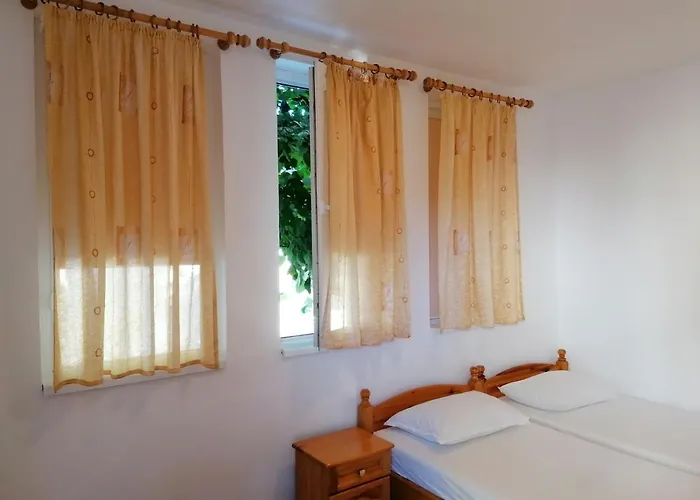 Guest house Sokratovi