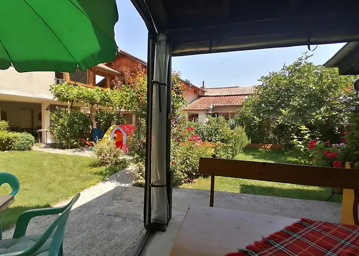 Guest house Sokratovi Obzor